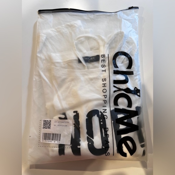 White Off the Shoulder Short Sleeve T-Shirt (NWOT) - Picture 8 of 8